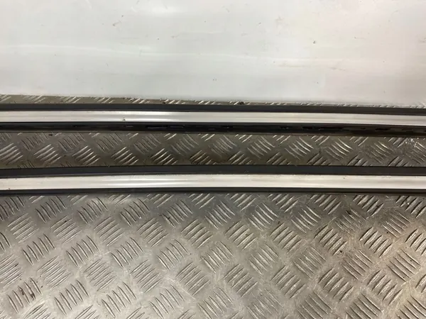 Barres de toit Jeep Grand Cherokee WL 2022 M8125102 image 8