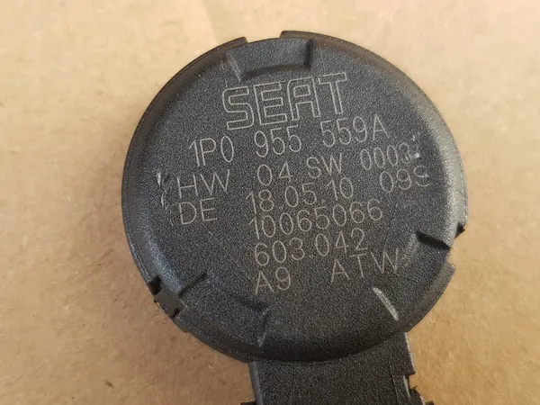 Capteur de pluie / SEAT LEON II - ALTEA XL - TOLEDO III - 1P0955559A image 2