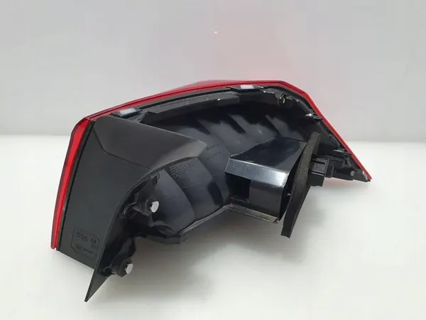 Volkswagen PASSAT B8 SEDAN 2020 Luz trasera izquierda 3G5945095H image 6