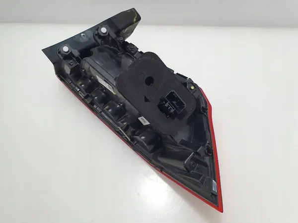 Volkswagen PASSAT B8 SEDAN 2020 Luz trasera izquierda 3G5945095H image 8