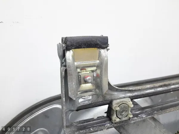 Ford C-Max ikkunanohjain OEM 7M51R203A29BA image 8