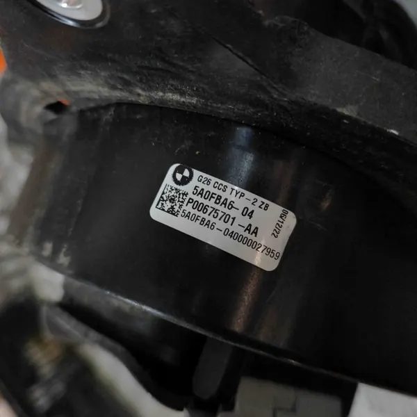 Cabo carregamento bateria BMW OEM 5A7EEE9 - Usado image 8