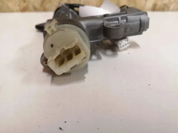 Interruptor de encendido OEM 060718 para Hyundai Santa Fe II image 4