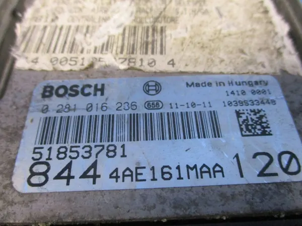 ECU Motor OEM 51853781 para Fiat Lancia Delta 1.6 image 4