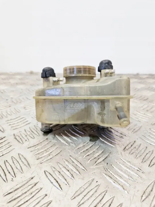 Bremsflüssigkeitsbehälter OEM 0004301102 für Mercedes image 4