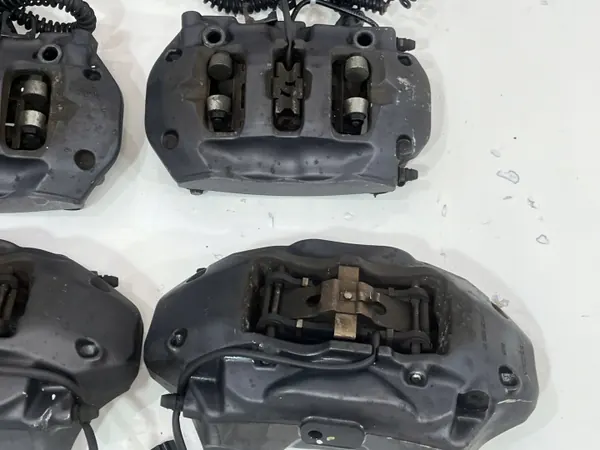 Étriers de frein BREMBO 1-90TIIIML pour Touareg 7P image 4