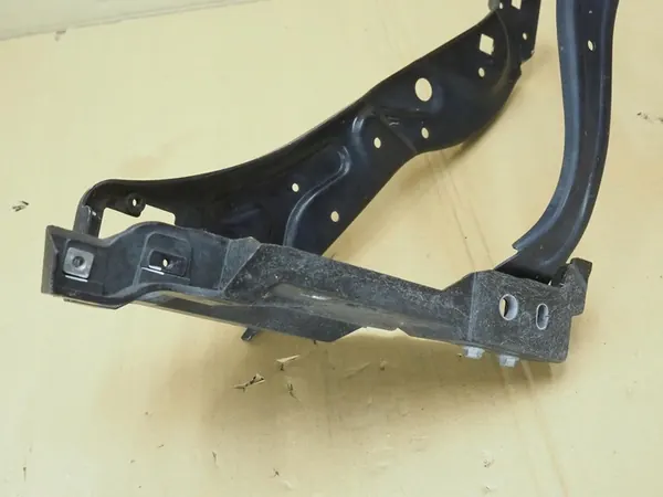 MERCEDES W212 E-KLASA SUPPORTO FANALE SINISTRO A2126200191 image 9