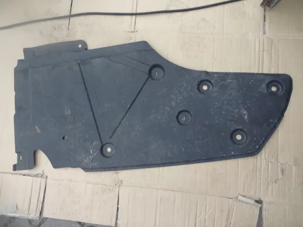 Protector de bajos OEM XXXXXXXXX para Renault Clio V image 2