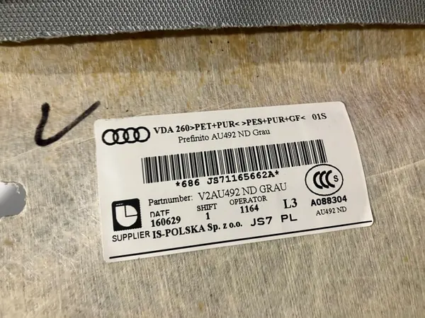 Audi A4 B9 Dakbekleding OEM 8W9867506B - Gebruikt image 8