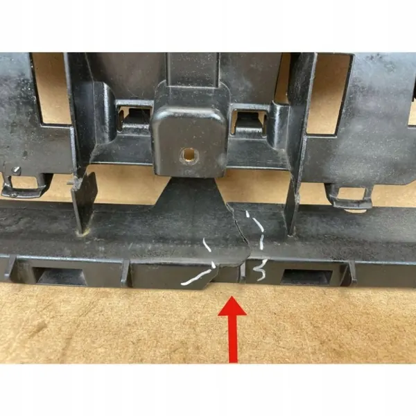 OEM 8K0807233G Frontstoßstange Gitter Verstärkung Audi A4 B8 image 5