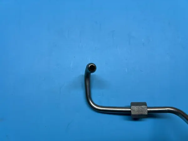 Turbo Oil Pipe Volkswagen Golf Passat Tiguan Touran 2.0 TDI image 5