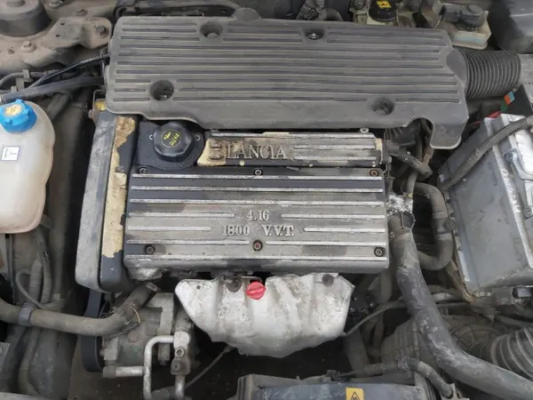 Öljypumppu OEM 60599940 Lancia Lybra 1.8L image 6