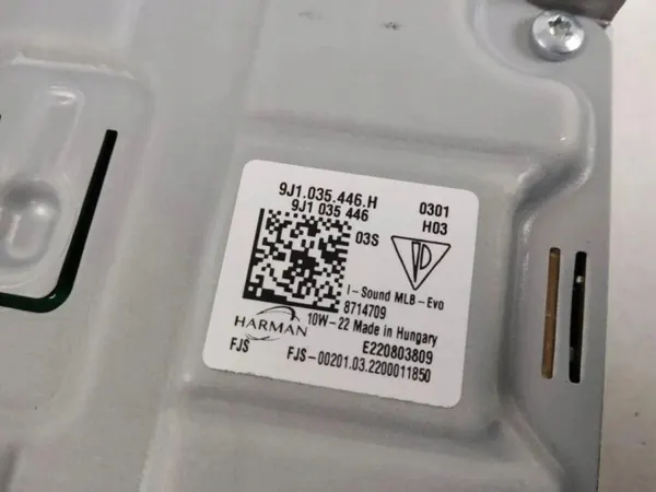 Porsche Taycan Audio-Verstärker OEM 9J1035446H image 4