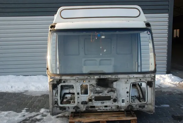 Cabina nua Iveco OE para Eurocargo III 2008-2015 image 2