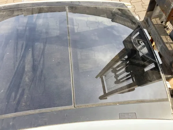 Glastak Mercedes-Benz C W204 2011 OEM image 6