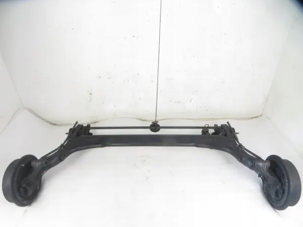 Achterbalk OEM M1066946 voor Audi 80 B4 Sedan image 2
