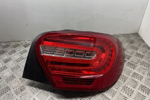 Lámpara trasera derecha MERCEDES-BENZ A (W176) A1769062400 image 4