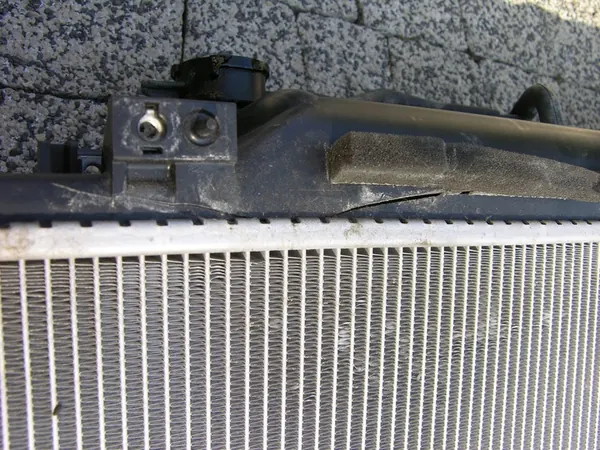 Radiador de Agua Mazda CX-5 2017 - Koyorad image 6