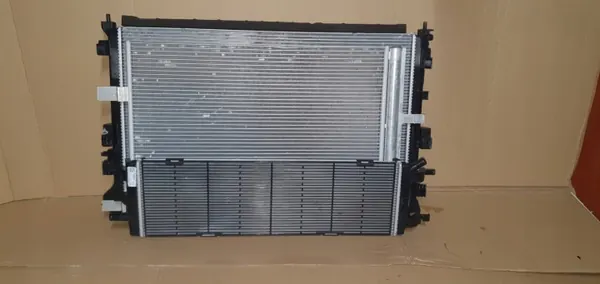 Radiator OEM 921004120R voor Nissan Qashqai X-Trail 1.2 Hybride image 3