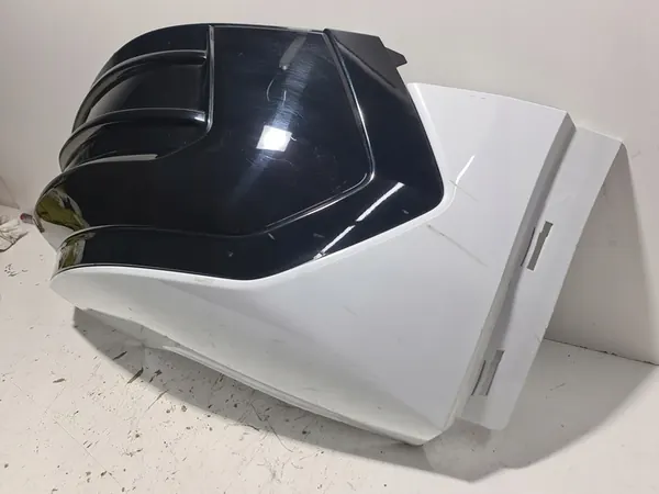 Griglia angolare paraurti posteriore destro Audi Q5 OEM image 3