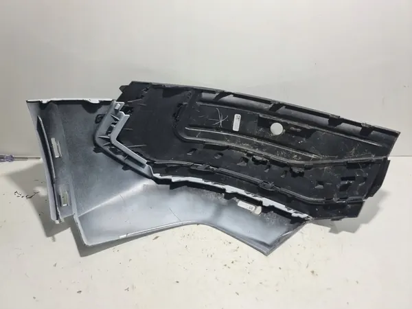 Griglia angolare paraurti posteriore destro Audi Q5 OEM image 4