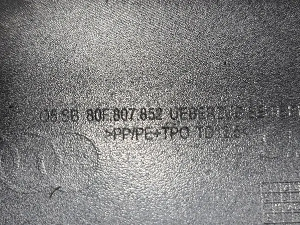 Griglia angolare paraurti posteriore destro Audi Q5 OEM image 6