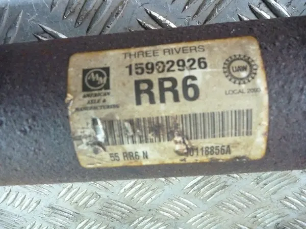 Drivaxel Suburban Yukon Tahoe Escalade 2007- image 5