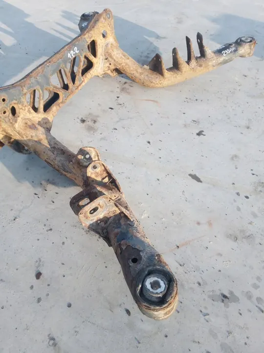 Traversa di Sospensione Posteriore Audi A4 B8 A5 8T 1.8 TFSI 2.0 TDI image 2