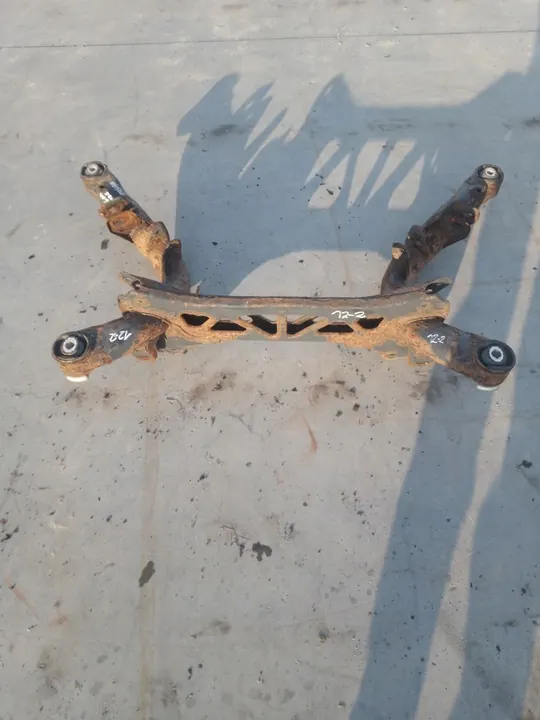 Traversa di Sospensione Posteriore Audi A4 B8 A5 8T 1.8 TFSI 2.0 TDI image 5