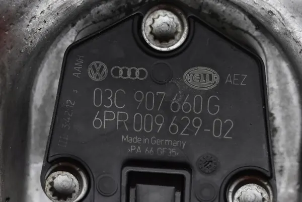 Oljetank 03G103603AB Skoda Superb 2 2.0 TDI 08-13 image 4