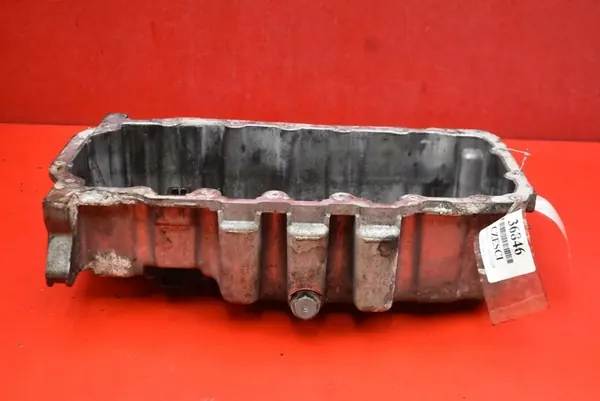 Oljetank 03G103603AB Skoda Superb 2 2.0 TDI 08-13 image 7