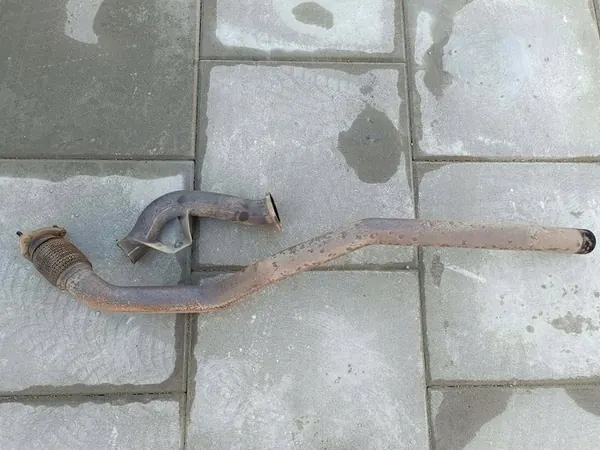 Conector de tubo de escape Audi A4 B8 1.8 TFSI 8K0254352D image 1