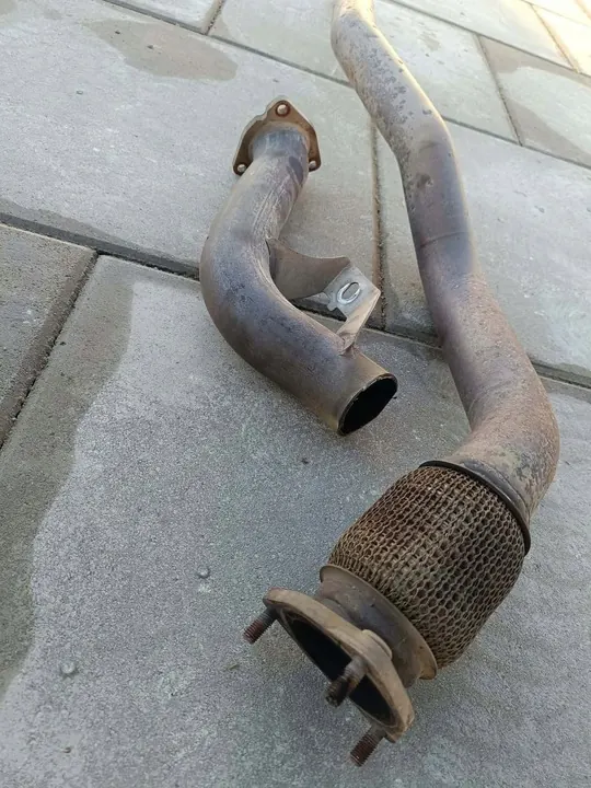 Conector de tubo de escape Audi A4 B8 1.8 TFSI 8K0254352D image 2