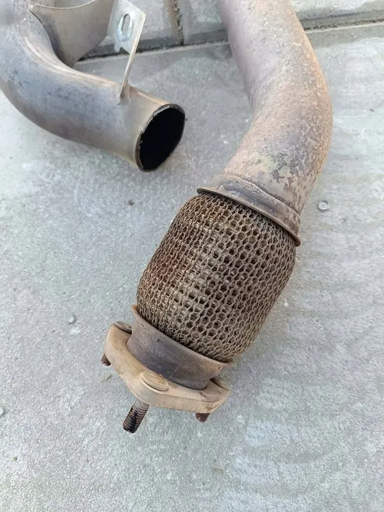 Conector de tubo de escape Audi A4 B8 1.8 TFSI 8K0254352D image 3