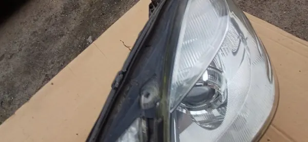 MERCEDES E W212 Linker Koplamp H7 image 4