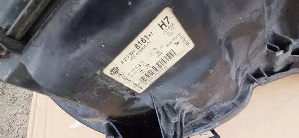 MERCEDES E W212 Linker Koplamp H7 image 7