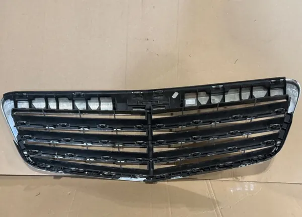 GRIGLIA MERCEDES E W212 A2128800583 image 2
