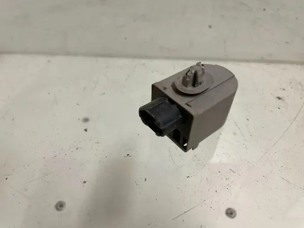 Relais Subaru OEM 0689004670 pour Forester SH 2.0L image 4