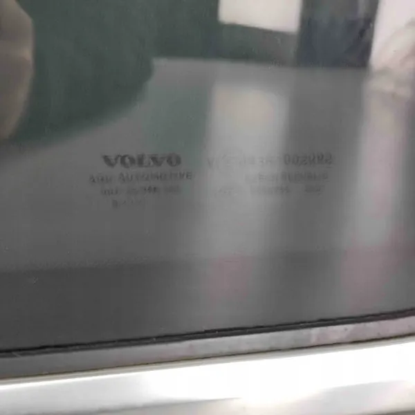Vitre arrière gauche d'occasion OEM 43R002092 Volvo XC90 image 7
