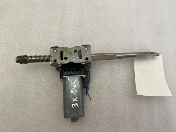 Moteur réglage siège Jaguar XE OEM 984685106 image 3