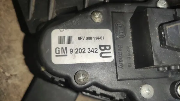 Gaspedaal Opel Zafira B Astra H III 1.9 CDTI image 9