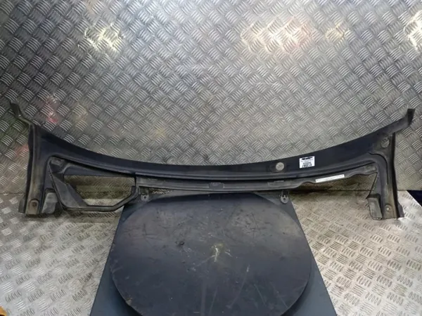 Cache de capot Tesla Model S OEM 1008976-00-E image 2