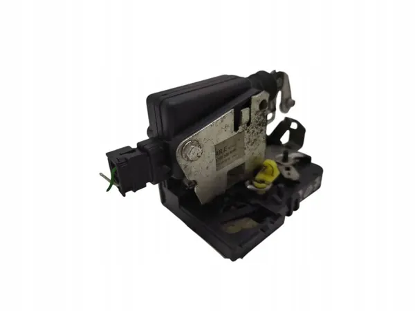 Bakdörrlås Dacia Duster 2014 825030283R image 4