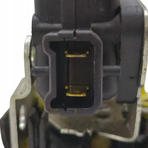 Bakdörrlås Dacia Duster 2014 825030283R image 7