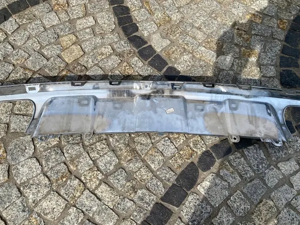 MERCEDES 204 GLK Bakre Stötfångare Diffusor Krom OEM image 6