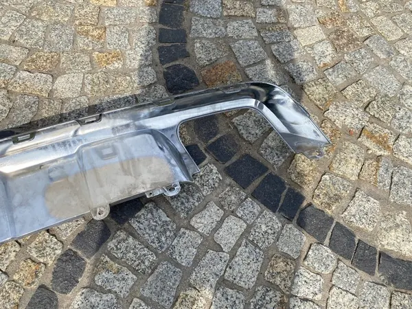 MERCEDES 204 GLK Bakre Stötfångare Diffusor Krom OEM image 7