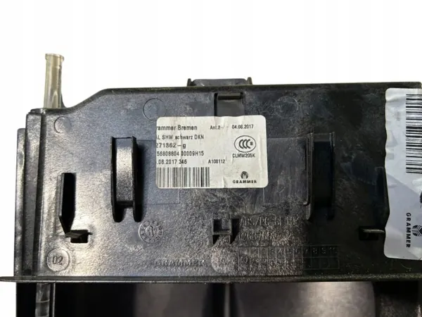 Mercedes-Benz C W205 middenconsole armsteun OEM 1271362G image 10