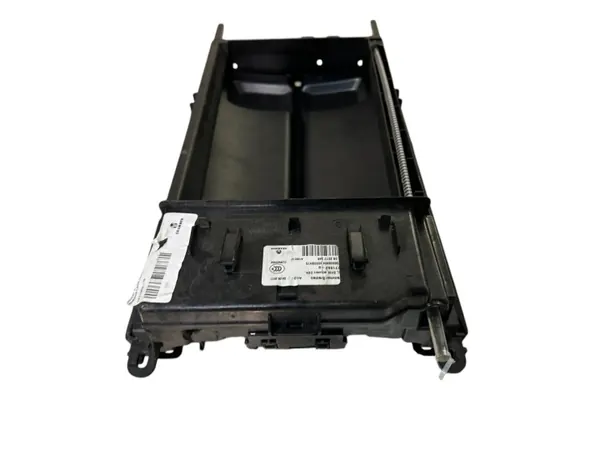 Mercedes-Benz C W205 middenconsole armsteun OEM 1271362G image 5