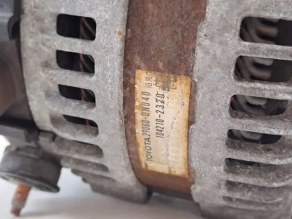 Vaihtovirtageneraattori Toyota Yaris 2008 OE 27060-0N040 image 7