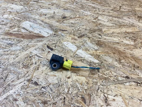 Kollisionssensor Honda Jazz V 2020- image 8